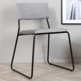 Esszimmerstuhl Kenth Venture Design - Hellgrauer Samt - 52x76x40 cm - Schwarz Letzte Chance