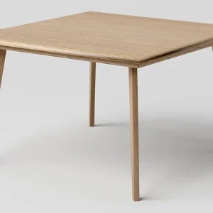 Begrenztes Angebot Couchtisch Eiche massiv natur Aurornis 76 - Abmessungen: 80 x 80 x 50 cm (B x T x H)