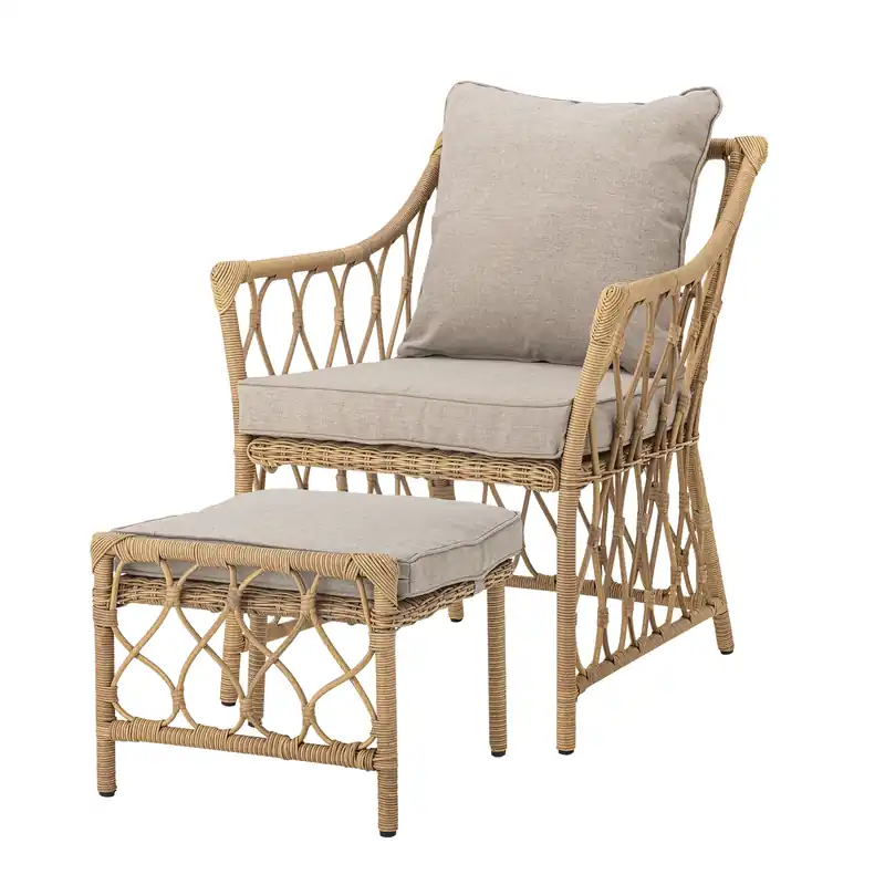 Abverkauf BLOOMINGVILLE Belluce Outdoor Loungesessel, mit Hocker, Armlehnen und Kissen – natürliches Polyrattan