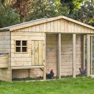 Hühnerstall / Kleintierstall Wyandotten - Abmessung (cm): 90 x 302 x 180 (L x B x H) Must-Have