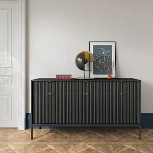 Schneller Versand Sideboard Kommode 3-türig mit 3 Schubladen - 154 cm - Schwarz mit geriffelten Fronten - VELLORE